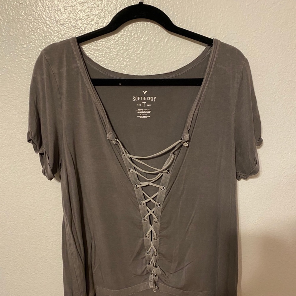 AMERICAN EAGLE grey t shirt